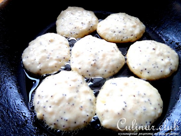 Овсяные оладушки с маком 