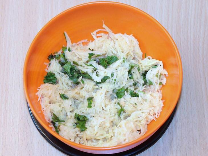 Картофельно творожные оладьи с геркулесом