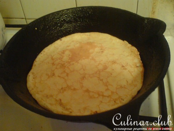 Сырные блины с ананасом