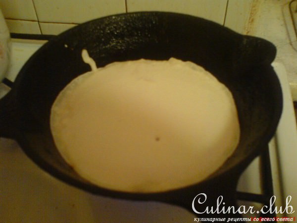 Сырные блины с ананасом