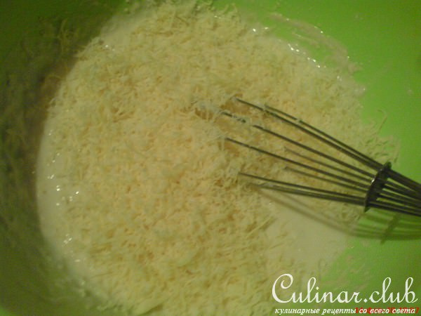 Сырные блины с ананасом