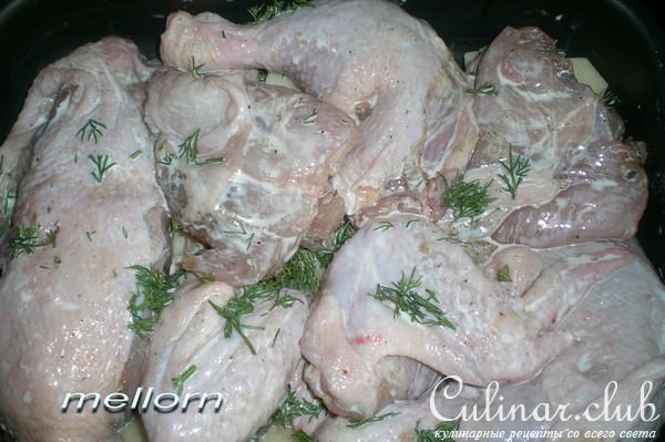Курочка под сливками с картофелем и цветной капустой