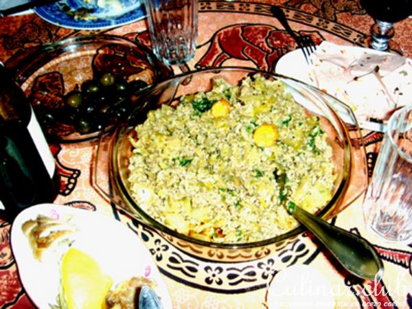 Вроде мусака с кислой капустой, а может ленивые голубцы из кислой капусты?