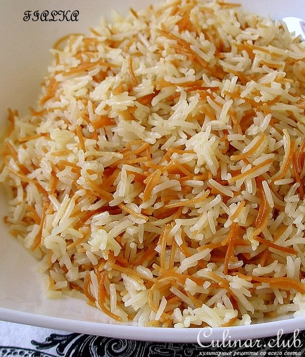 Куса ма лабан шороба(Фаршированные кабачки в иогуртовом соусе)