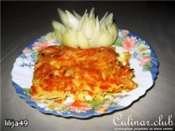 Рыба в тёплой постельке,запечённая с луком и морковью или "спи, моя радость, усни"