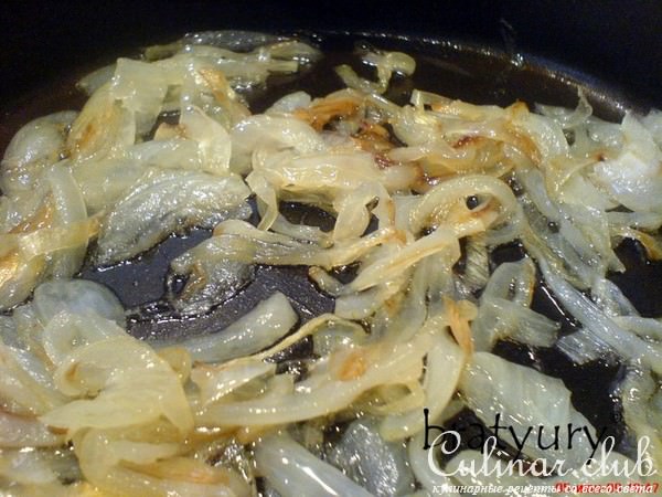 Картофель смаженный с козьей брынзой