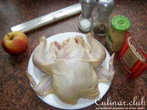 Курочка с яблоками