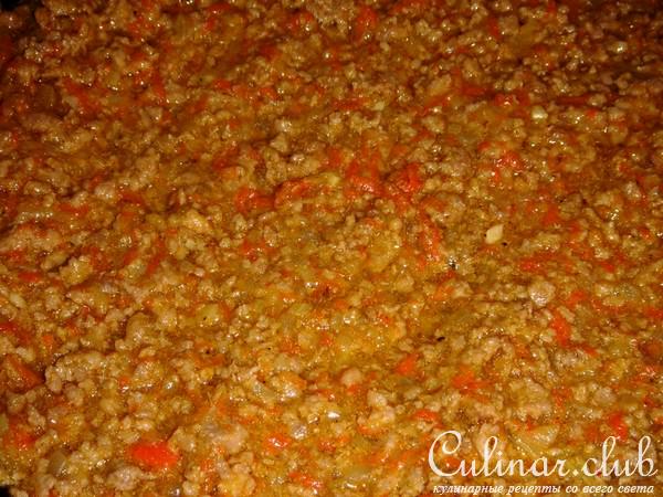 Каннеллони с пикантным фаршем и двумя соусами