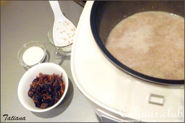 Каша пшеничная с черносливом в мультиварке ( Тест-драйв )