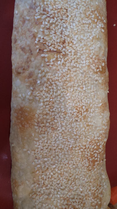 Пирог с капустой и яйцом (в тесте как для штруделя) + постный вариант!