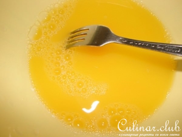 Пельмени с начинкой из сыра и яйца