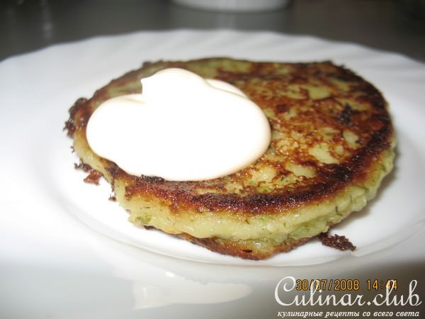 Оладьи кабачковые с сыром