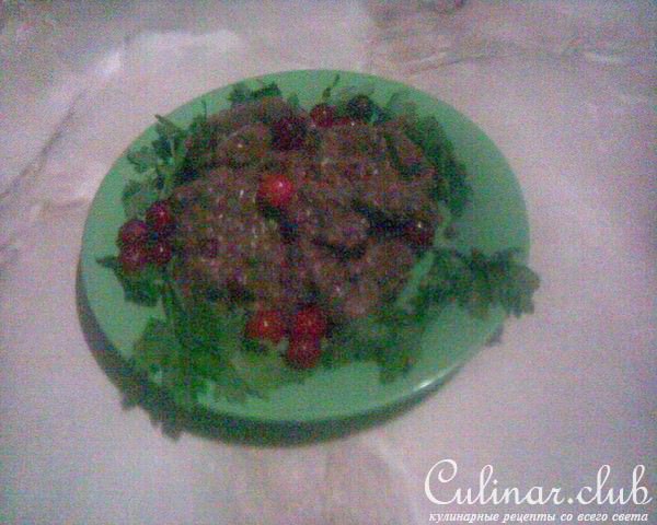Куриная печеночка в остром клюквенно-медовом соусе с корицей