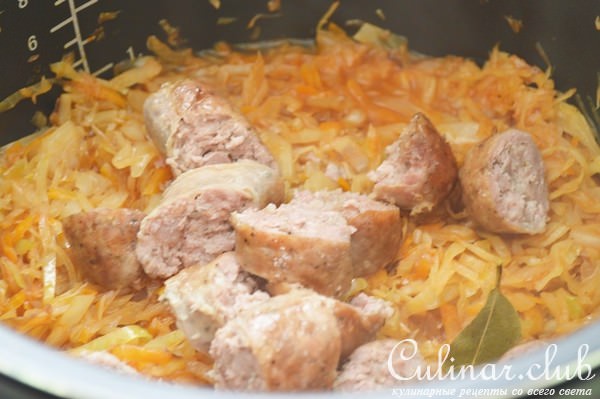 Капуста, тушенная с колбасками. Тест-драйв.