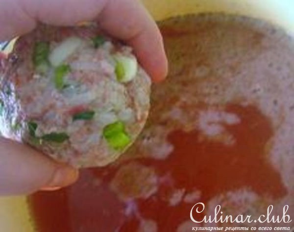 Мясные шарики с яблоками
