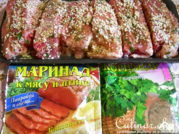 Свиные ребрышки запеченые с кунжутом