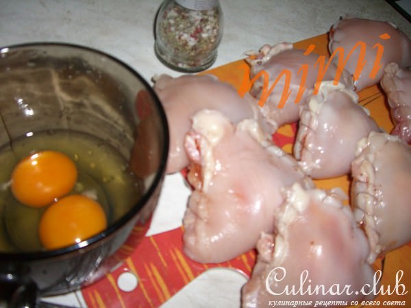 куриные кармашки с беконом в пряной панировке