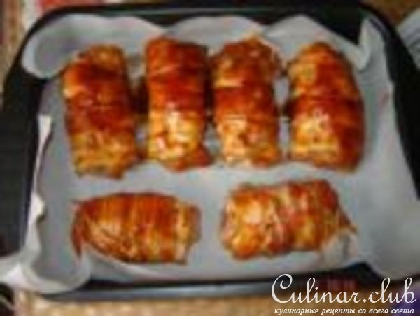 Куриные рулеты в беконе