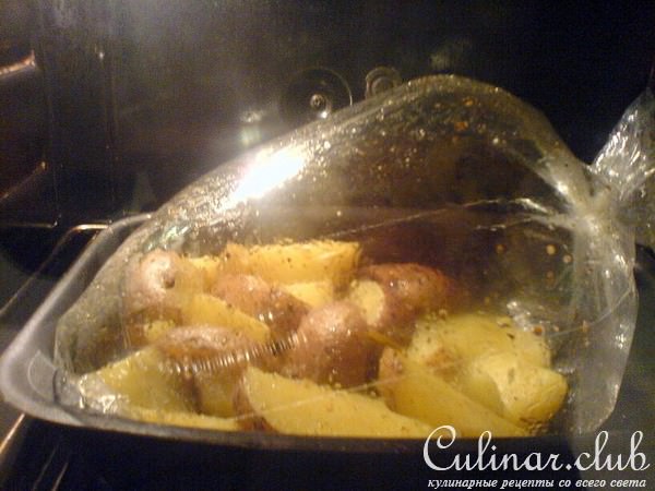 Potatos в духовке, выстраданная версия английских картофелепоклонников. Не смог отказать Свете…