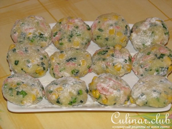 котлеты с креветками и кукурузой