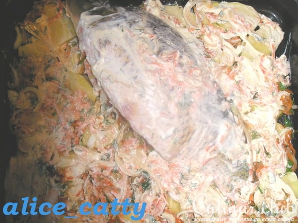 КАРП ЗАПЕЧЕНЫЙ С ОВОЩАМИ