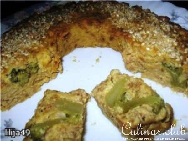 Мясной венок с брокколи