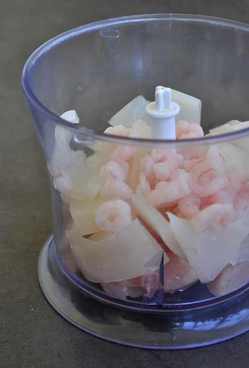Дим сам - паровые пельмени с морепродуктами