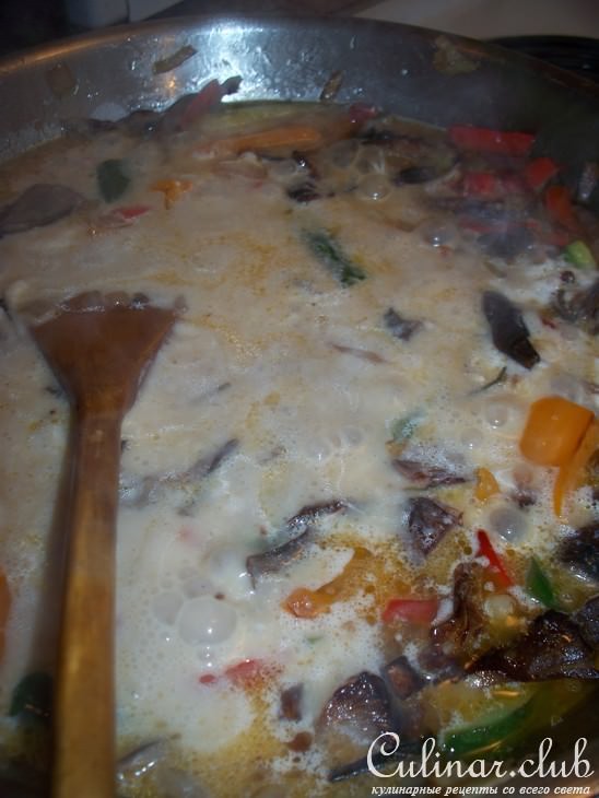 Лапша с креветками и овощами !!!