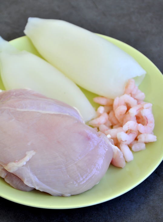 Дим сам - паровые пельмени с морепродуктами