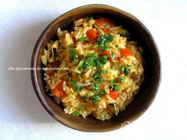 Рис мелосо с мидиями и овощами