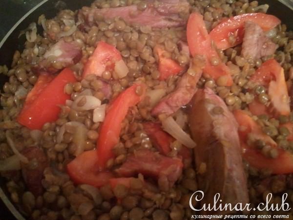 Чечевица тушеная с копчеными ребрышками (быстрый обед или ужин)