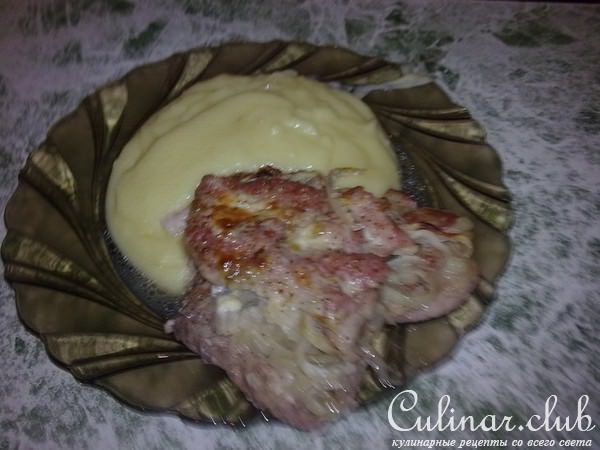 Свининка с прослойкой из лука