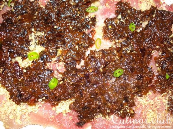 мясной рулет с черносливом 