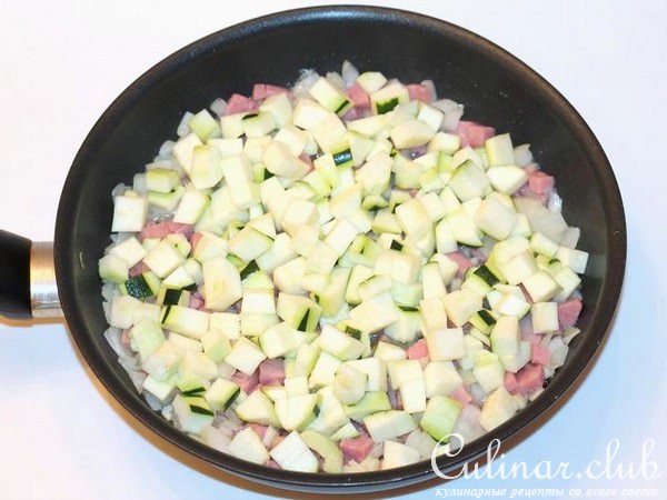 Писто манчего (овощи с ветчиной по-ламанчски)