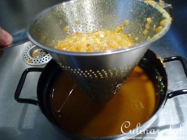 Мясо тушеное по-балиански.