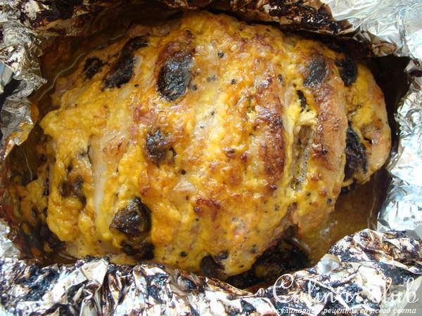 Pork with prunes (Свинина с черносливом)