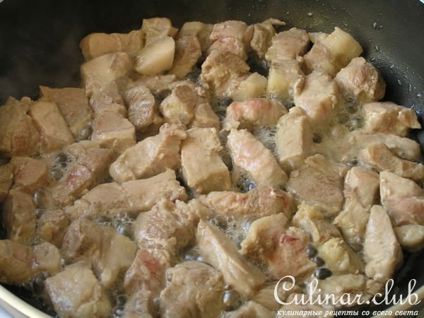 Свинина с картофелем, цуккини и эстрагоном