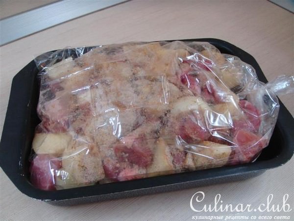 Жаркое из мяса с картофелем