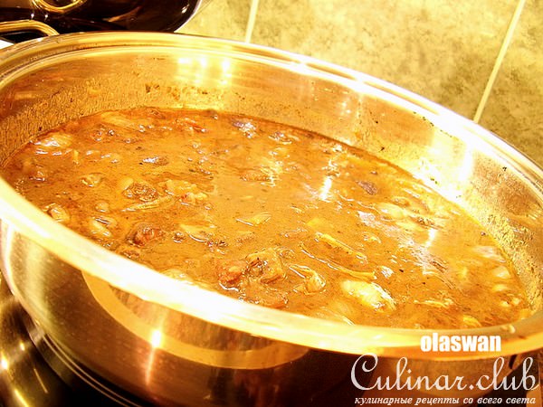 Тушеная говядина.Не просто тушеная говядина,а Boeuf bourguignon!