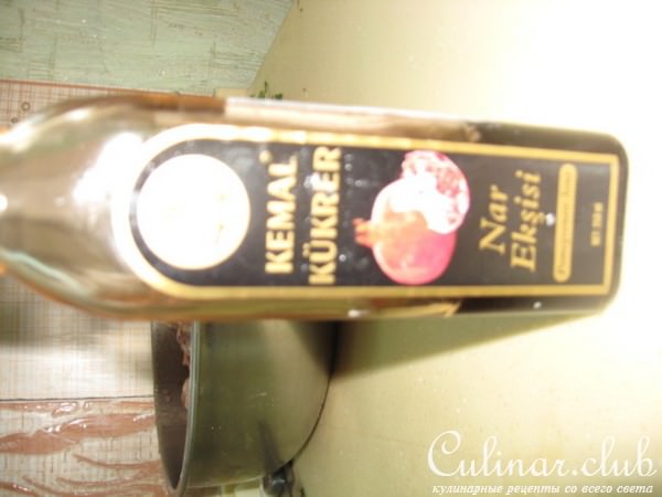 Фаршированное мясо в гранатовом соусе