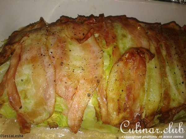 "Голубец"...мясной рулет под нежным сливочным соусом)))