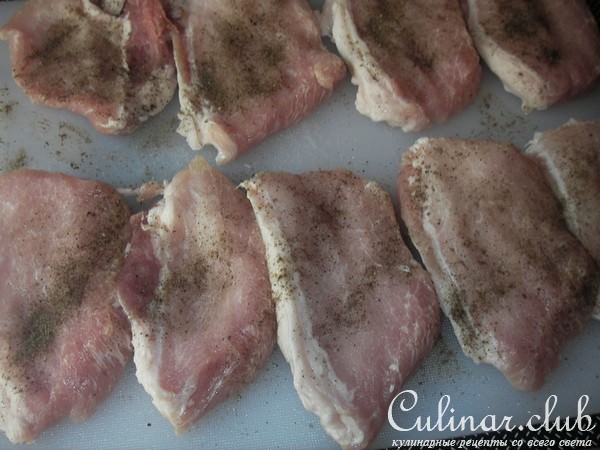 Свинина с овощами и каперсами