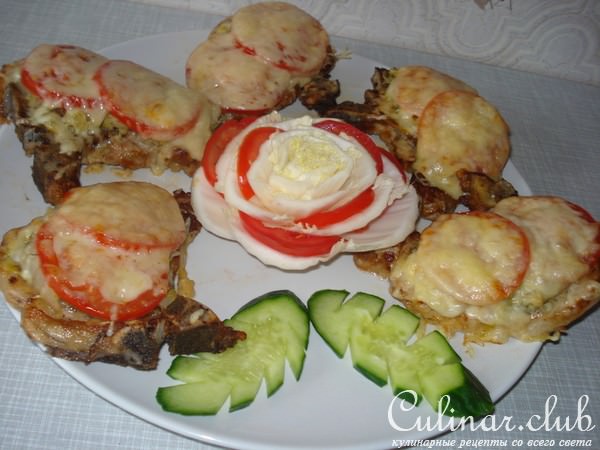Мясо под овощным одеялом