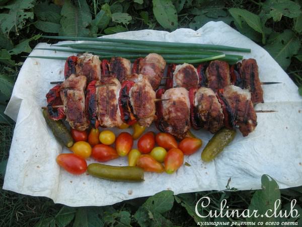 Рулетики из свиной вырезки (шашлык)