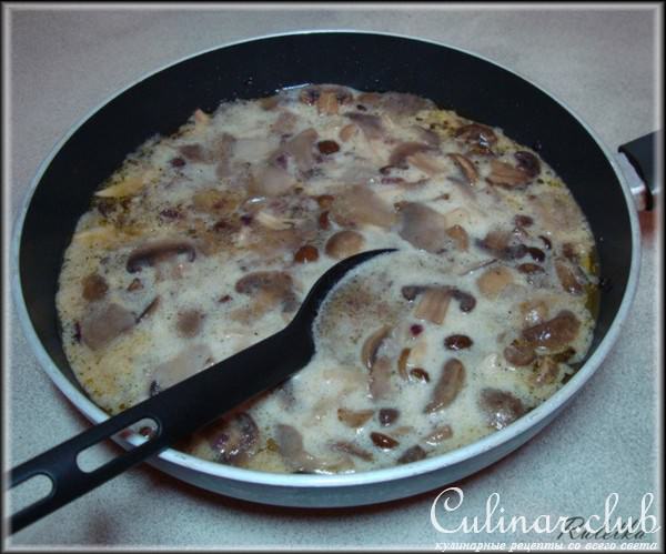Мясные роллы в сидровом соусе.
