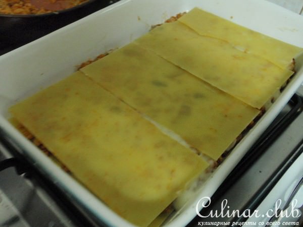 Лазанья с мясом и грибами