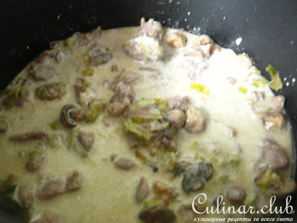 Свинина с шампиньонами и пореем в сметанном соусе (Тест-драйв)