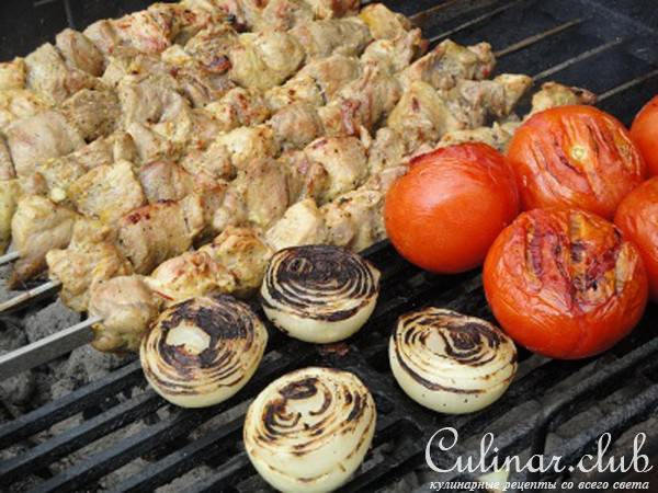 Шашлык в йогуртово-шафранновом маринаде !