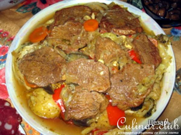 Телятина с овощами