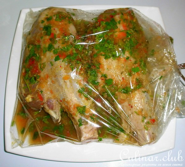 Маринованная баранина, запеченая в духовке